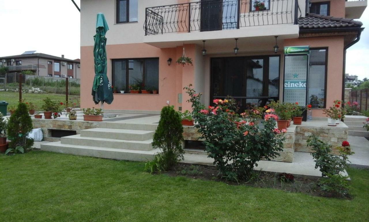 Vila "Livia" Hotel Techirghiol Exterior photo